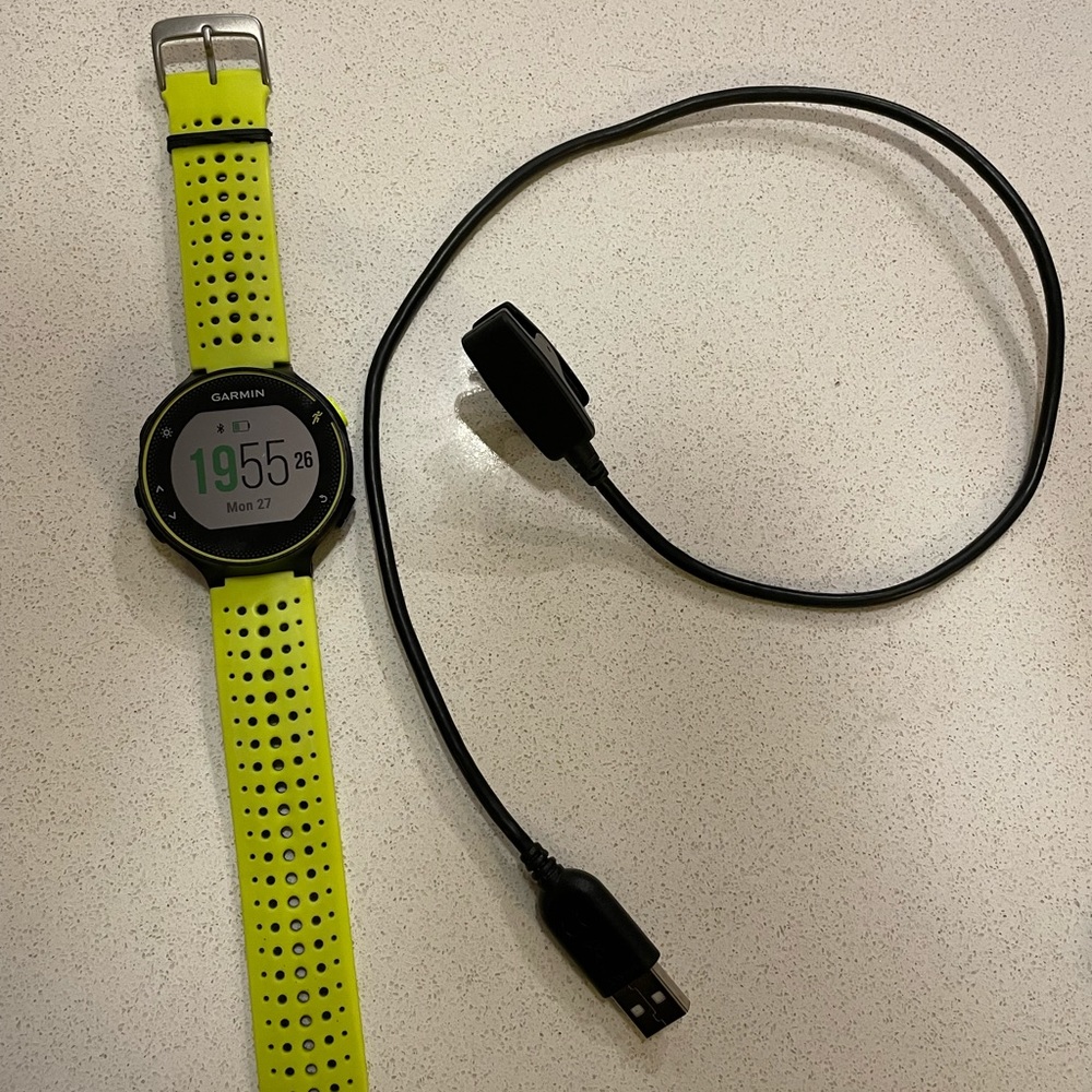 Garmin Forerunner 230